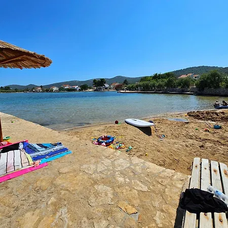 Lägenhet Family Friendly Seaside Nevidjane, Pasman - 325