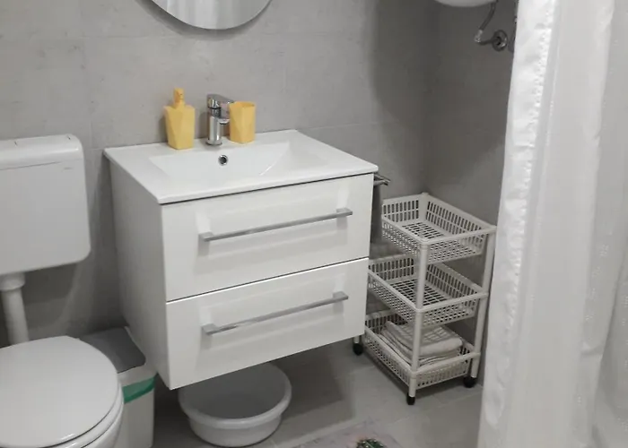Lägenhet Family Friendly Seaside Nevidjane, Pasman - 325 Neviđane