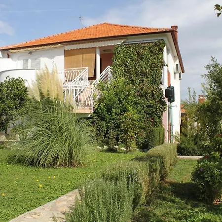 Family Friendly Seaside Nevidjane, Pasman - 325 *